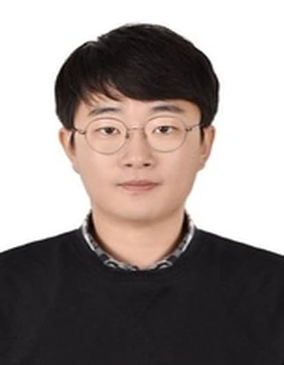Hyun Cheol Lee